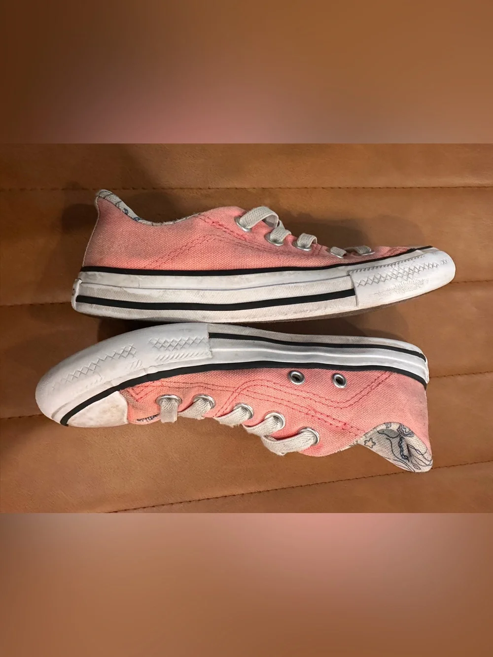 Pink Slip-on Converse